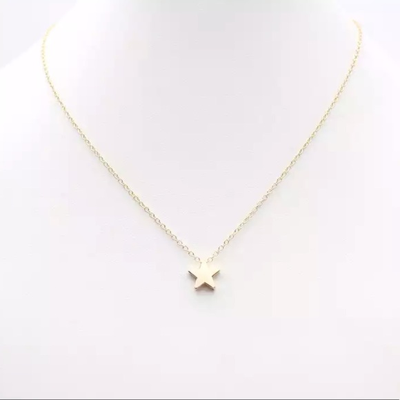 💫 Dainty Silver Star Choker Necklace - Picture 4 of 7